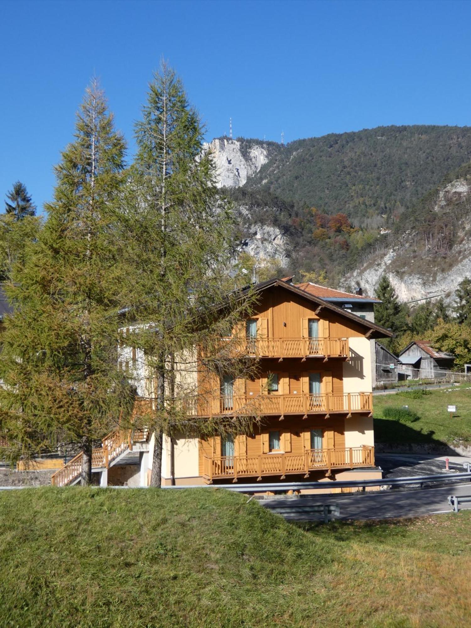 Hotel Ai Larici Perarolo di Cadore Exterior foto